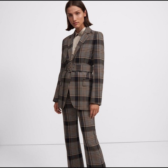 Theory belted Becket Portland blazer size 6- Never Worn! - Picture 3 of 5
